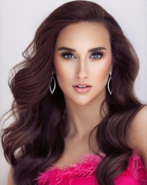 Miss South Dakota Teen USA - Olivia Odenbrett